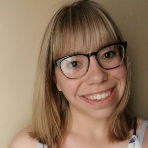 Meet your Posher, Jenna